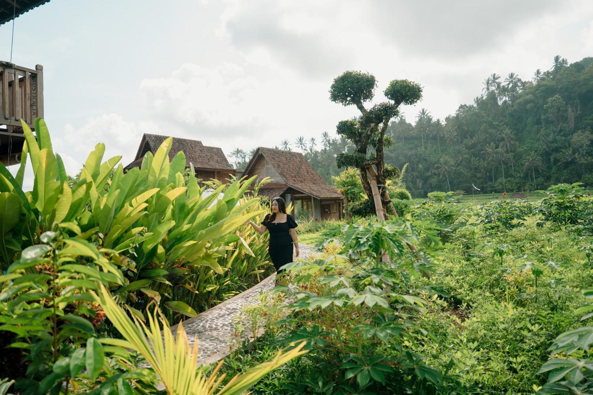 Kubu Sakian Villa And Restaurant Sidemen Silebeng Exterior foto