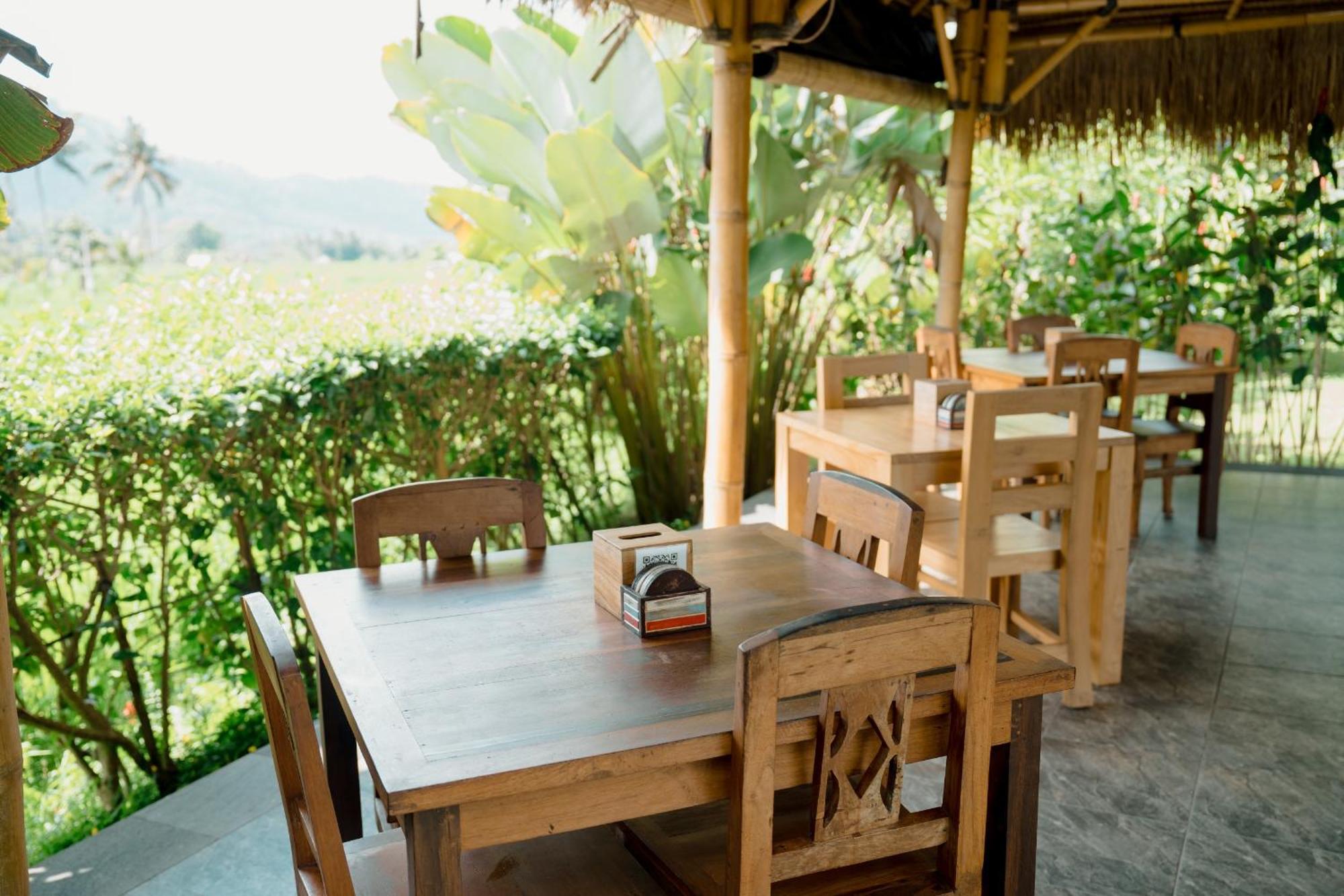 Kubu Sakian Villa And Restaurant Sidemen Silebeng Exterior foto