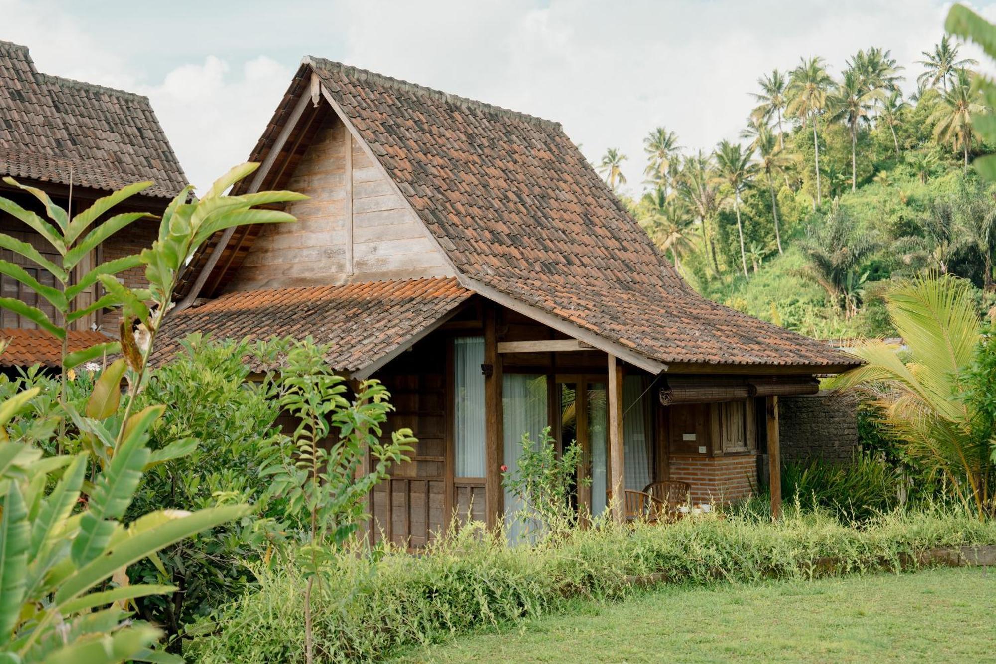 Kubu Sakian Villa And Restaurant Sidemen Silebeng Exterior foto