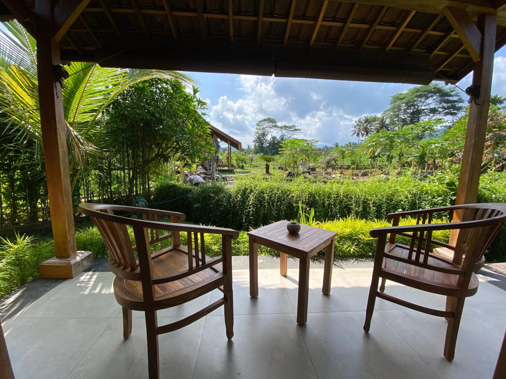 Kubu Sakian Villa And Restaurant Sidemen Silebeng Exterior foto